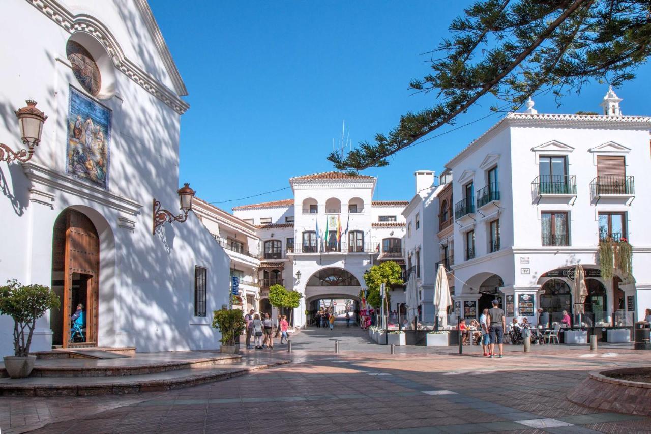 Apto Cerca De La Playa Torrecilla En Nerja, En Almirante Carranza 17 Apartment Ngoại thất bức ảnh